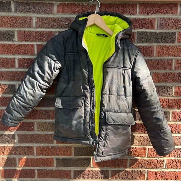 DSG Black and Neon Green Full Zip Up Hooded Puffer Jacket